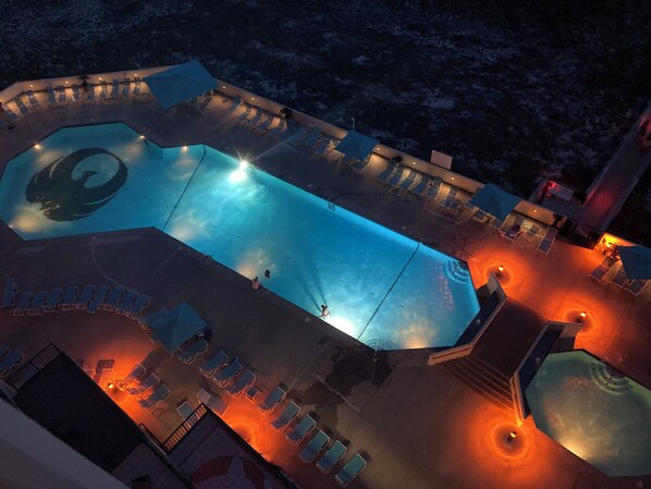 A heated pool - Completely Renovated from Top to Bottom! (Orange Beach)