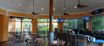 Winter Discount! Amenity filled resort, Near Disney, No Resort Fees