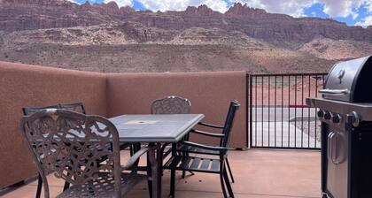 3 makuuhuonetta, parvi, 2. 5 Bath, Great Views