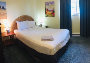 4 Schlafzimmer, Bügeleisen/Bügelbrett, WLAN, Bettwäsche