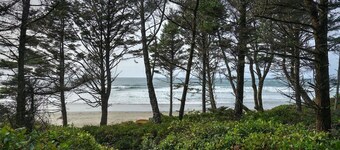The Dude's Abode A-Frame Private Ocean Access