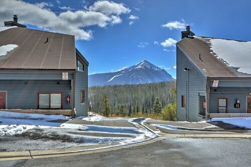Remodeled Condo Near Slopes, Pool/Hot Tub Access!