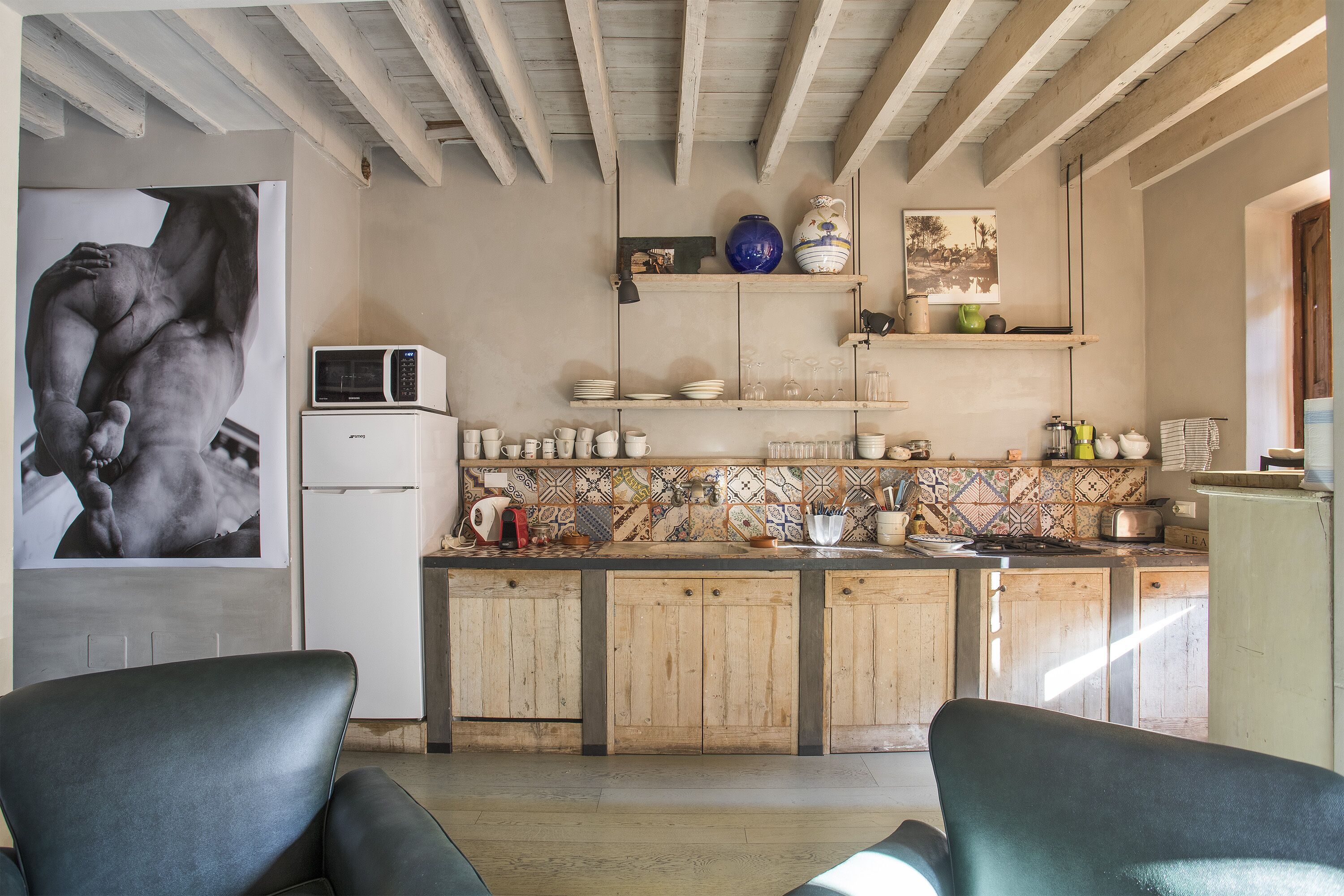 Refrigerador, microondas, parrilla de estufa y lavavajillas 