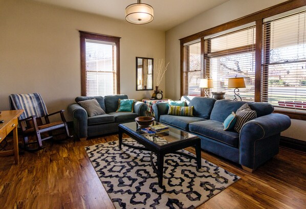 Smart TV, DVD player, books, video library