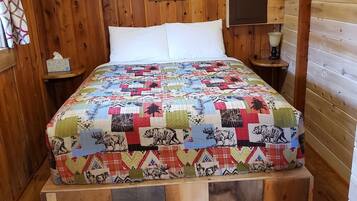 1 bedroom, pillowtop beds, free WiFi, bed sheets