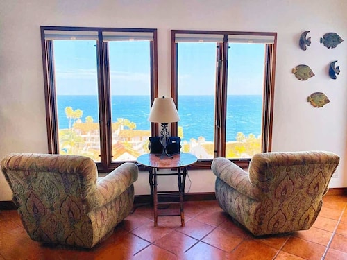 Hamilton Cove-Sunrise Bliss Ocean View w/golf cart