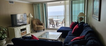 Amazing Beachfront Destin Condo With Ocean Views from All Rooms