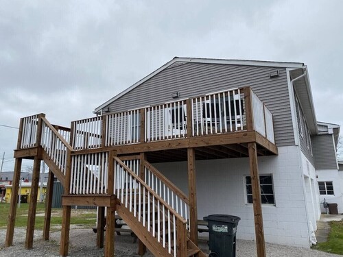 Lakeview Pet-Friendly Retreat Near Wineries