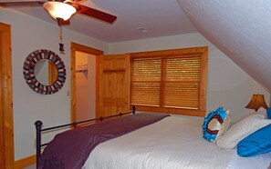 4 bedrooms, iron/ironing board, travel cot, free WiFi