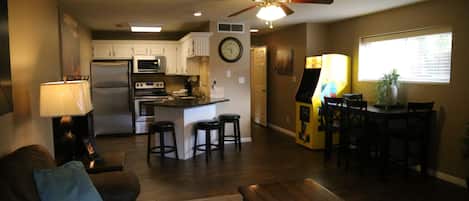 Smart TV, DVD player, table football, ping pong