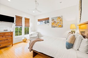 5 bedrooms, iron/ironing board, travel crib, free WiFi