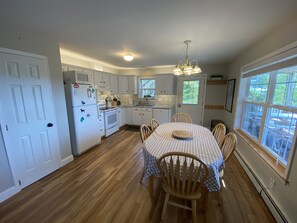 Dining - Ocean view 4 br, huge deck with grill, walk to town, pet friendly locally owned (Southwest Harbor)