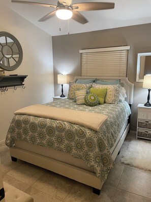 3 bedrooms, iron/ironing board, WiFi, bed sheets