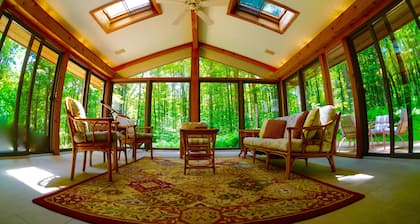 Exceptional Modern Meets Cabin Home Near Ski Resorts, Harbor Springs & Petoskey