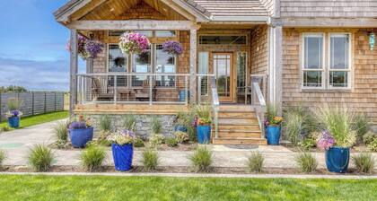 Gated Community, Ocean Front, Hot Tub, WiFi 600/35
