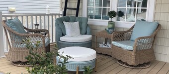 PYTTELIG SHABBY CHIC COTTAGE HOME / PETS VELKOMMEN / FENCED GARD / BEACH TAGS LEVERES 