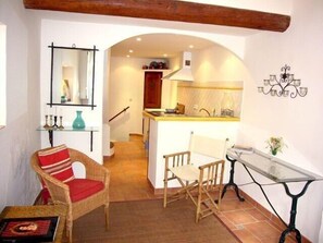Interior - Charming Village House In Medieval Village, Close To Beach And Nice (Cagnes-Sur-Mer)