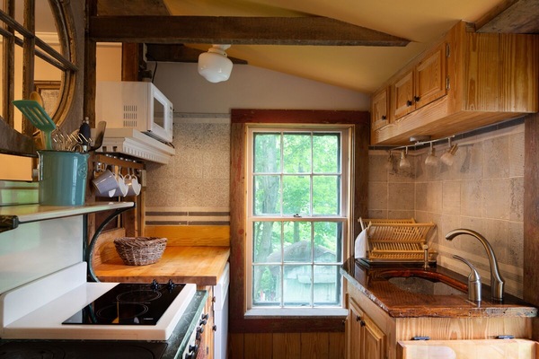 ثلاجة، ميكروويف، فرن، موقد طهي مسطح