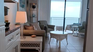 Smart TV, DVD player, books