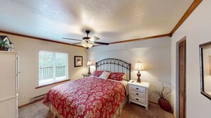 3 Schlafzimmer, Reisekinderbett, WLAN, Bettwäsche