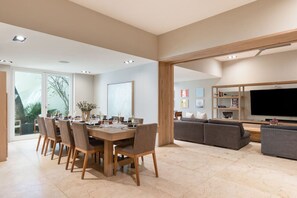 Dining - Downtown Villa in the Heart of Playa across Beach (Playa del Carmen)