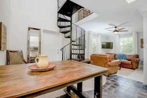 Smart TV, fireplace, offices