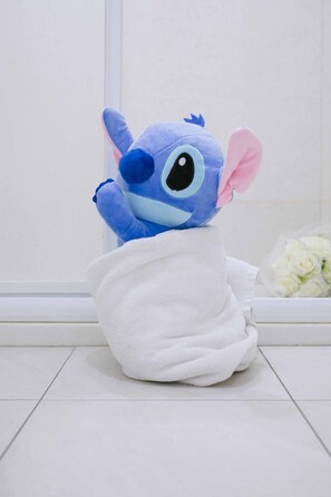 淋浴設備、免費盥洗用品、吹風機、拖鞋