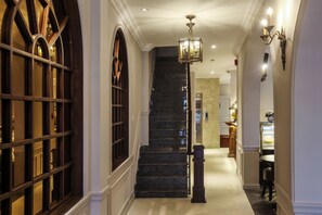 Reception - Di lusso Boutique Hotel Riverside Danang (Da Nang)