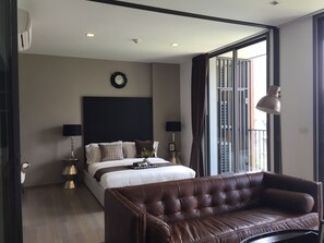 2 Bedroom Apartment | 2 chambres, coffres-forts dans les chambres, rideaux occultants