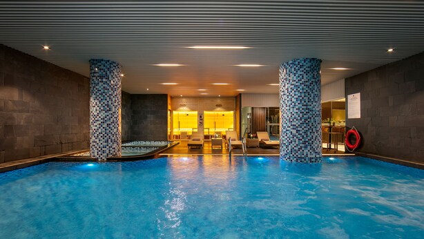 Indoor pool - Hanoi Tokyo Hotel (Hanoi)