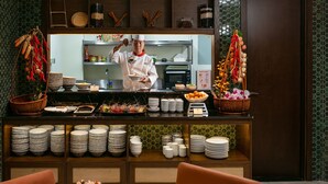 Breakfast buffet - Hanoi Tokyo Hotel (Hanoi)