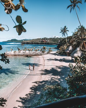 Vista para praia/oceano