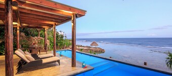 Savasi Island Resort