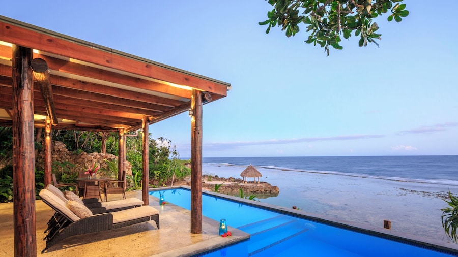 Savasi Island Resort