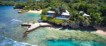 Savasi Island Resort