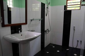 Shower, towels