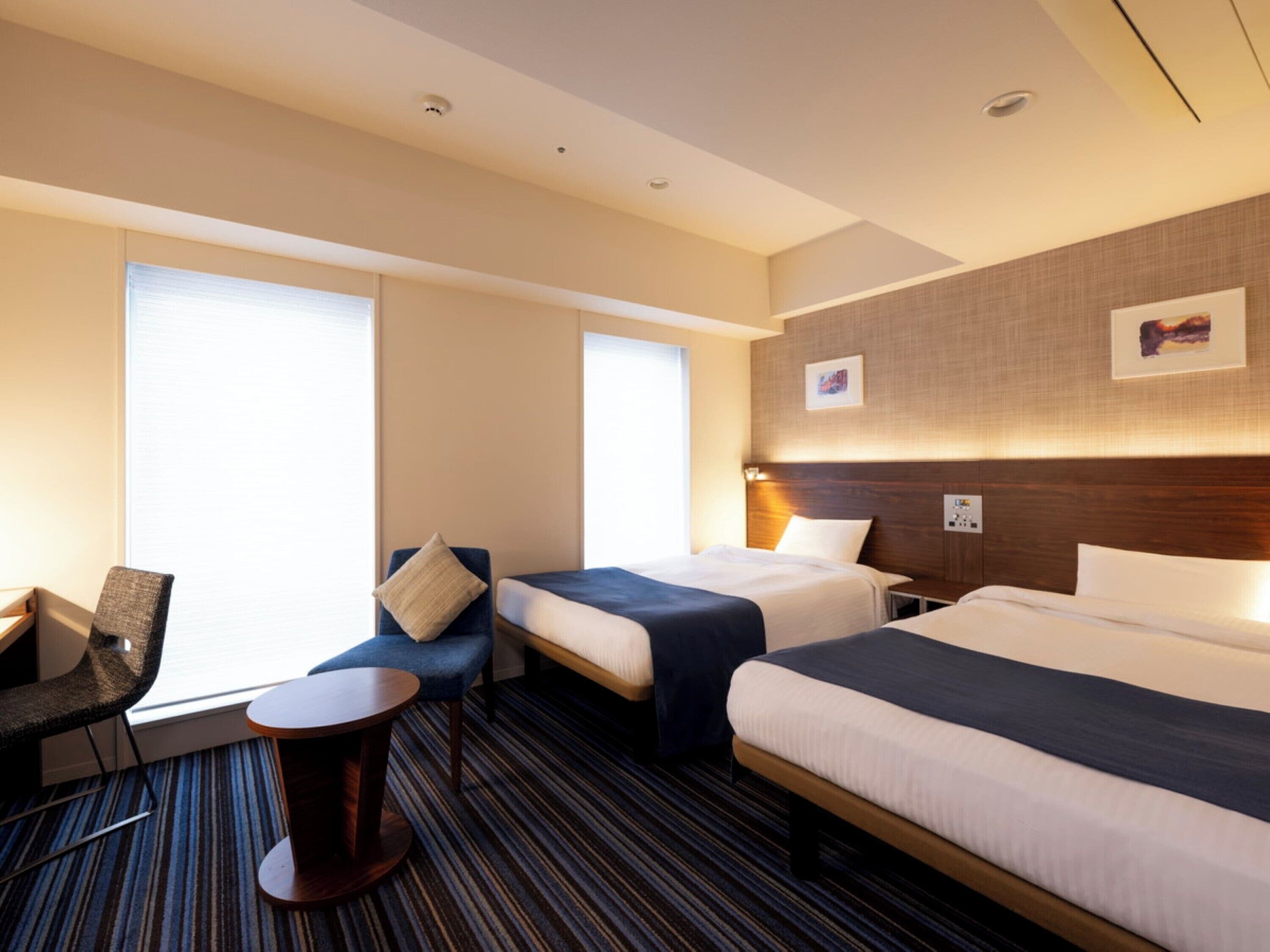 in-room safe, desk, free wifi