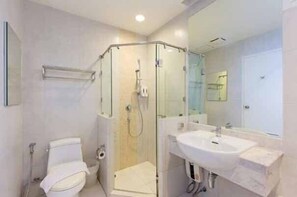 Family Double or Twin Room, 2 Bedrooms, Pool View | Bathroom | Separate bathtub and shower, deep-soaking bathtub, hair dryer, bathrobes - Baan San Ploen Condominium by Renvio (Hua Hin)