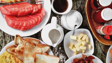 Free daily full breakfast