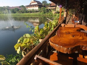 บริเวณภายนอก