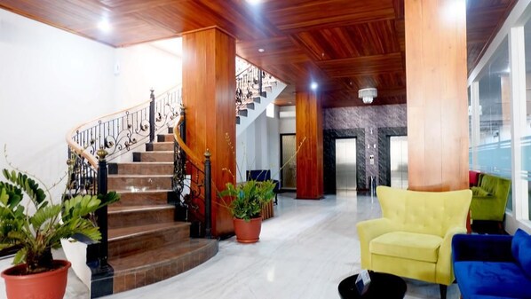 Sitteområde i lobbyen