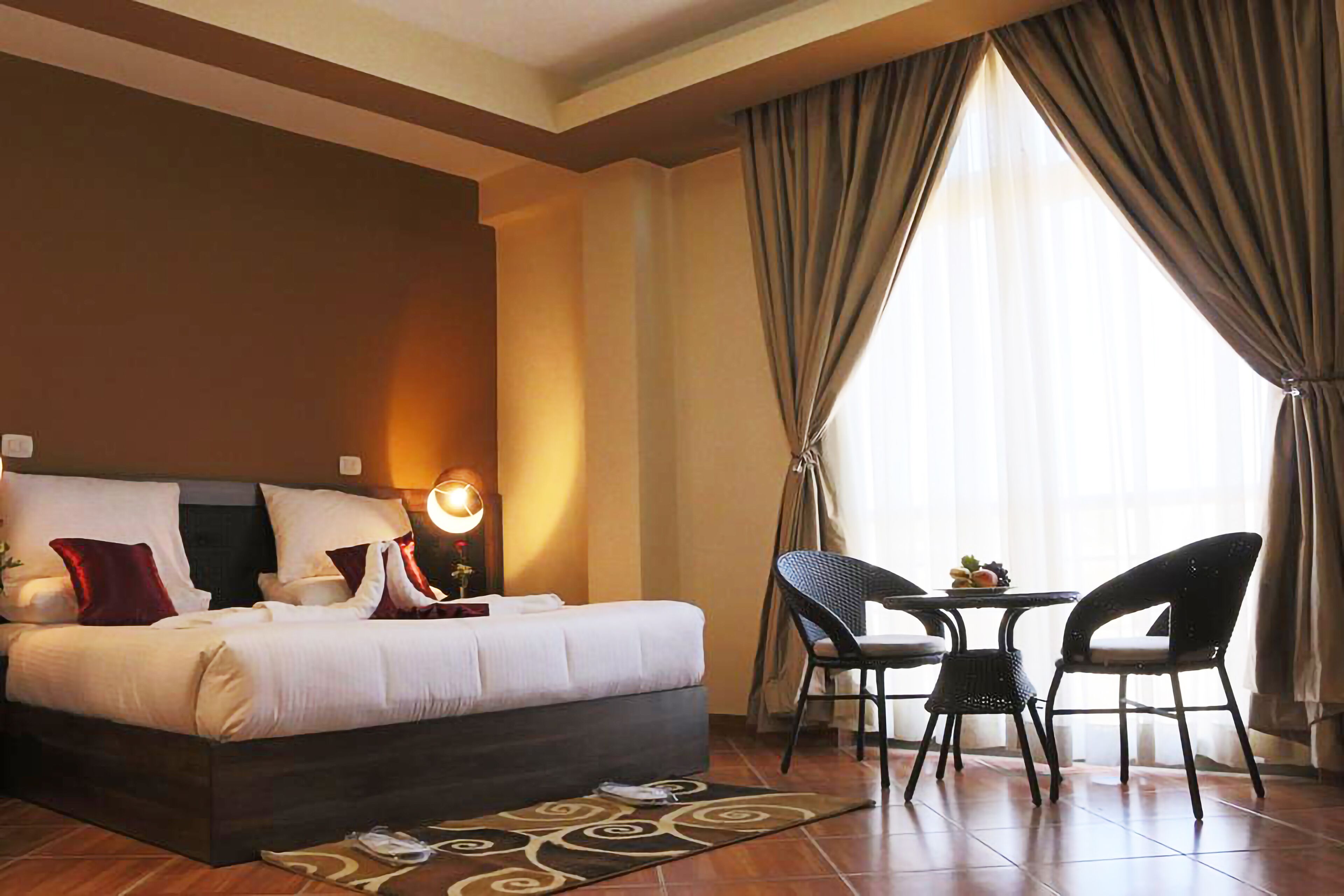 1 bedroom, minibar, in-room safe, desk