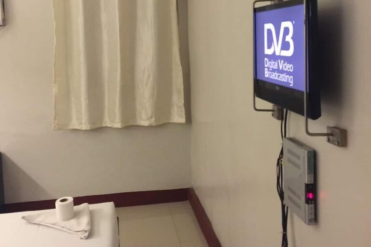 Desk, iron/ironing board, free WiFi