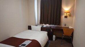 Habitación, fumadores (Semi Double) | Sistema de insonorización, tabla de planchar con plancha, wifi gratis