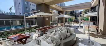 Sandton Skye Apartment - 616