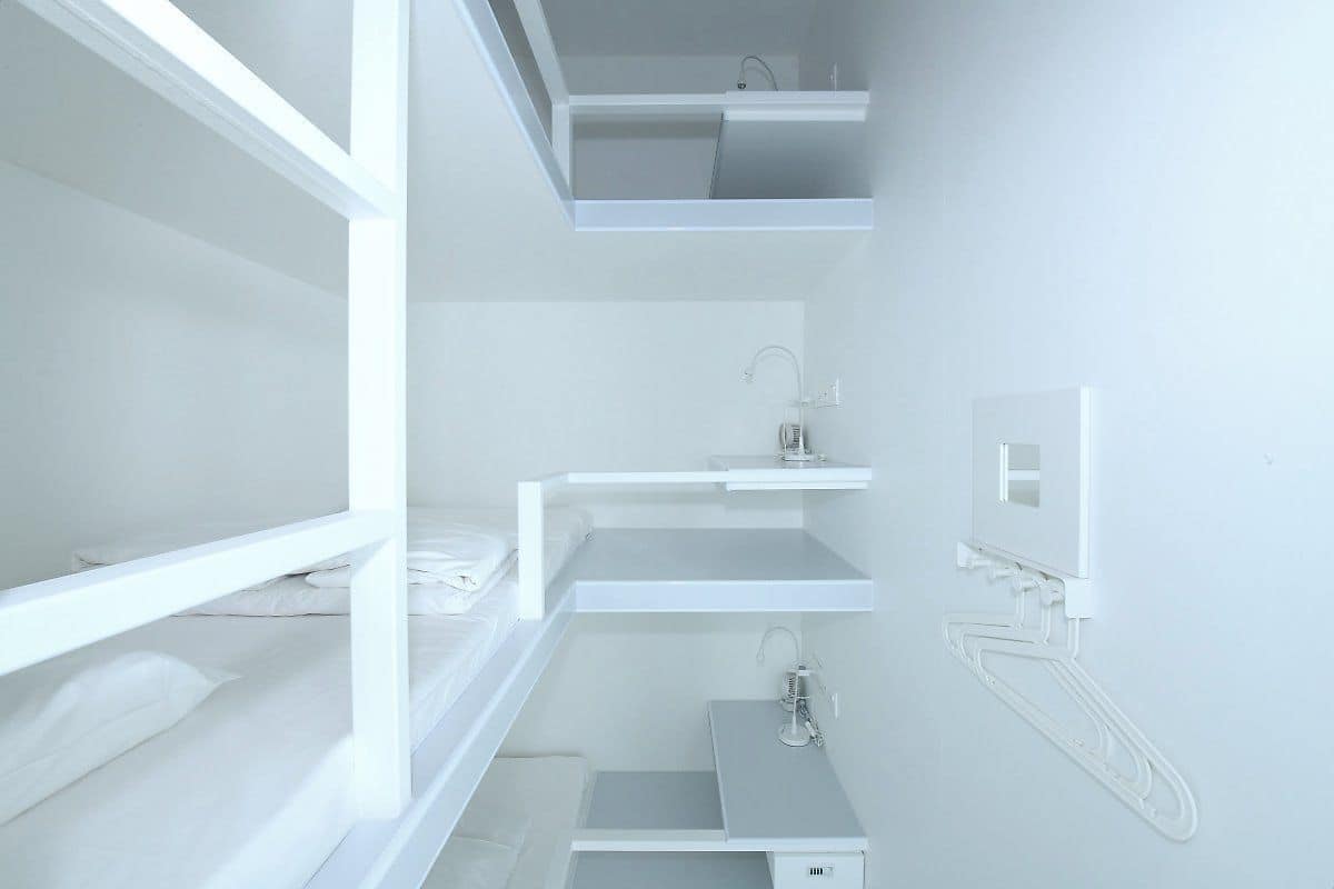 Premium bedding, in-room safe, blackout curtains, free WiFi