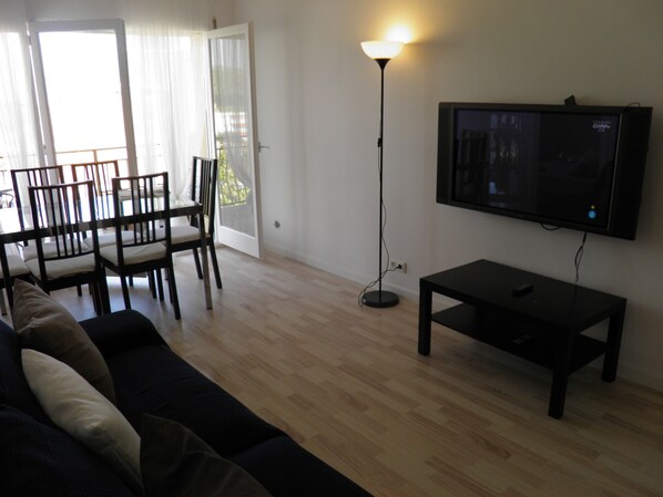 Departamento, 3 habitaciones, Terraza | Sala de estar
