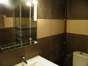 Departamento, 3 habitaciones, Terraza | Baño