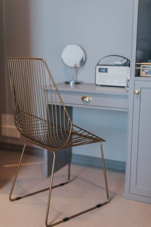 Large Double Room | Room amenity