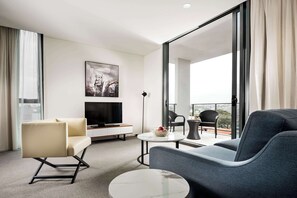 Business Apartment, 2 Bedrooms | In-room safe, laptop workspace, blackout drapes, iron/ironing board - Ramada VetroBlu Scarborough Beach (Scarborough)